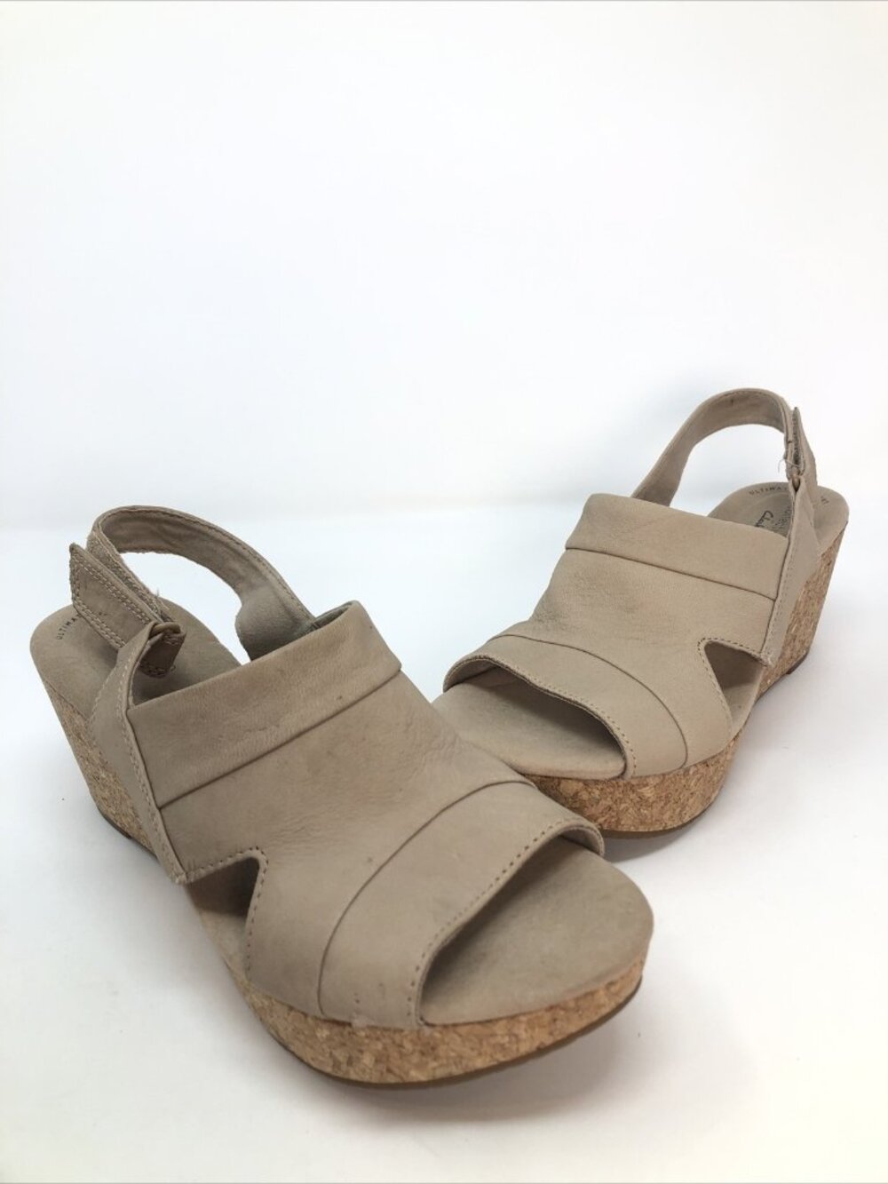 Clarks Sandals Womens 10 Beige Annadel Nubuck Platform Wedge Slingback Open Toe*